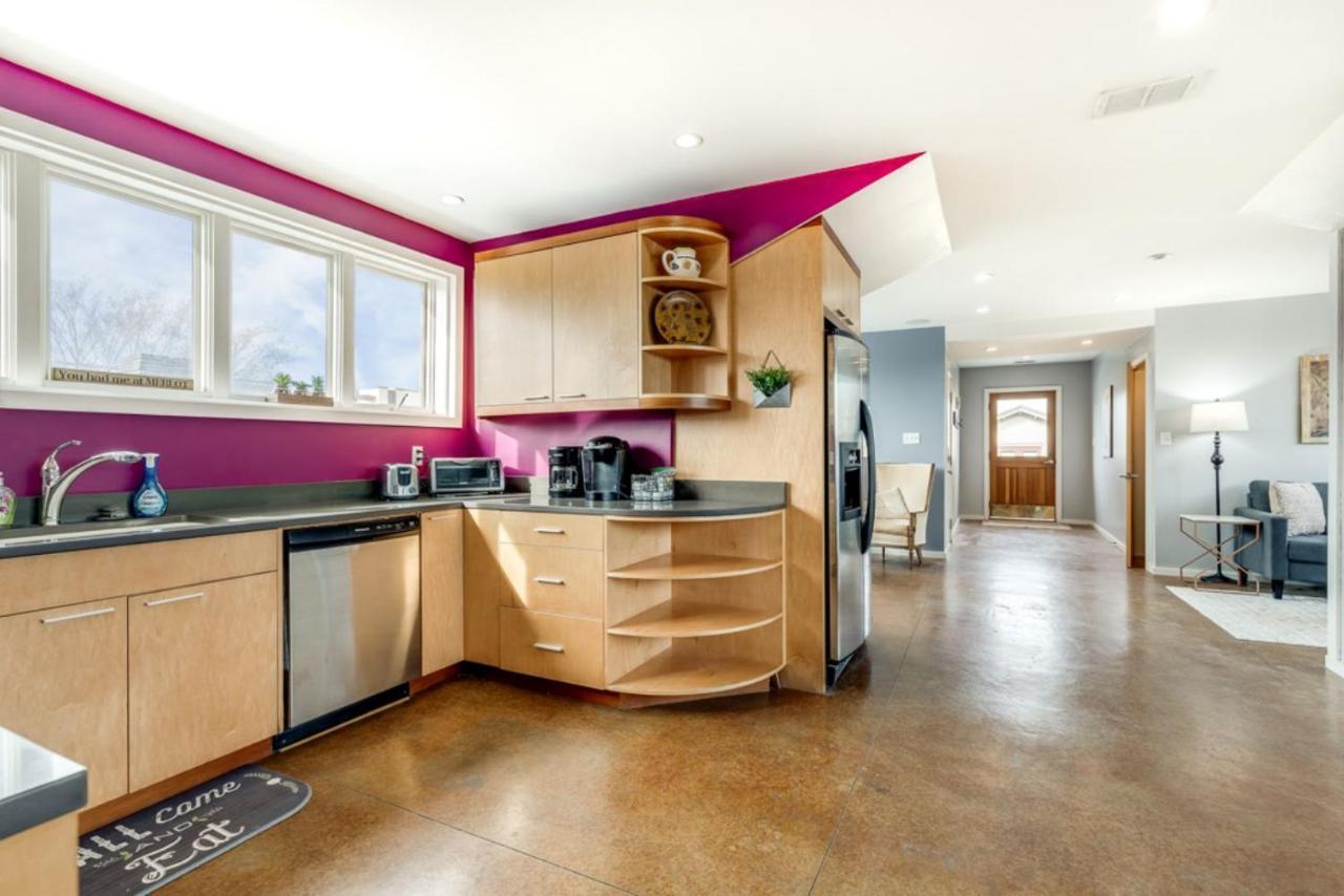 Walk Score 90!!-Historic Downtown District-2 Blocks To Famous Forsyth Park- Huge Private Patio-Private Parking Savannah Esterno foto